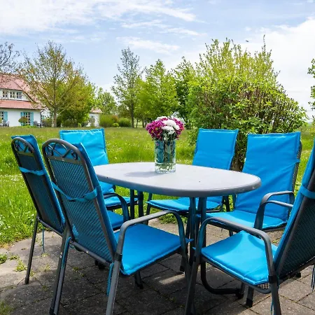 Rugana - Komfort Mit 2 Schlafzimmern Und Terrasse D23 Apartmán Dranske